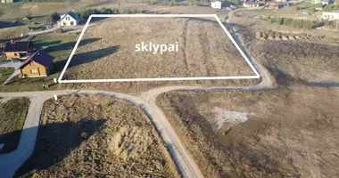 Plot of land in Senieji Trakai, Lithuania