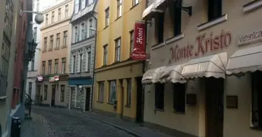 Доходный дом 1 349 м² в Рига, Латвия