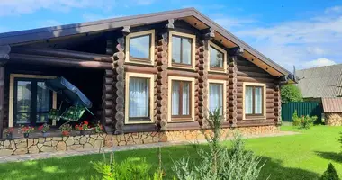 Casa de campo en Valieuka, Belarús