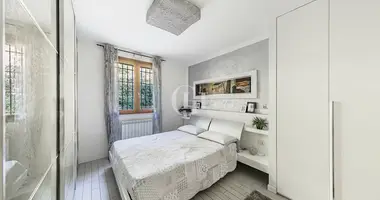Apartamento 2 habitaciones en Moniga del Garda, Italia
