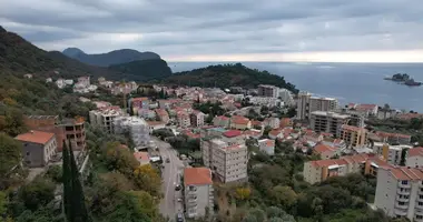 Участок земли в Петровац, Черногория