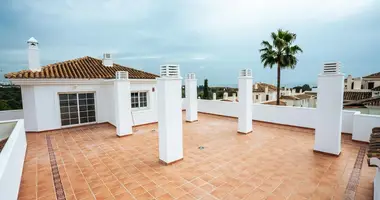Penthouse 3 bedrooms in Ricmar, Spain