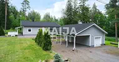 Haus 5 zimmer in Kouvola sub region, Finnland