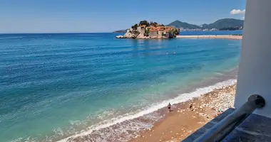 Mieszkanie 2 pokoi w Sveti Stefan, Czarnogóra