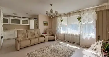 Apartamento 3 habitaciones en Brest, Bielorrusia