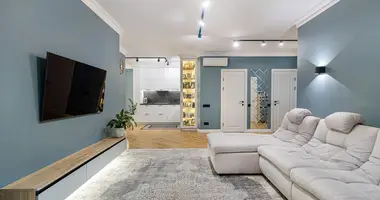 Apartamento 3 habitaciones en Minsk, Bielorrusia