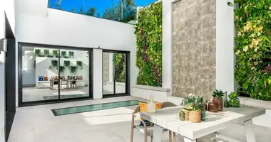 5 bedroom house in Malaga, Spain