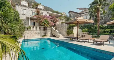 Villa 3 Zimmer mit Balkon, mit Klimaanlage, mit Bergblick in Kotor, Montenegro