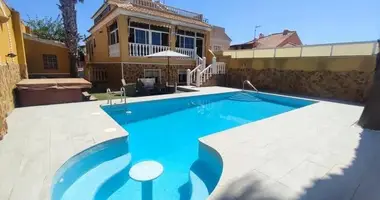 Villa en Torrevieja, Španjolska