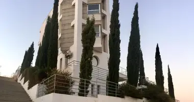 Appartement 4 chambres dans Germasogeia, Chypre
