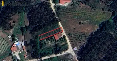 Plot of land in Mamarrosa, Portugal