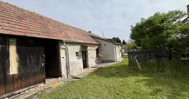2 room house in Mikosszeplak, Hungary