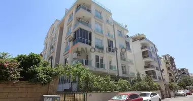 Apartamento 1 habitacion con balcón, con ascensor, con sistema de vigilancia de seguridad en Konyaalti, Turquía