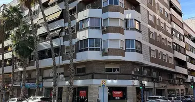 Tienda 246 m² en Alicante, España