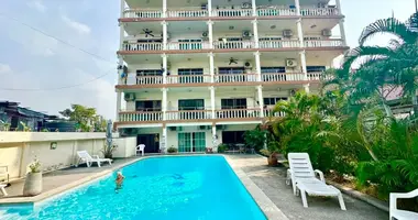 Estudio en Pattaya City, Tailandia