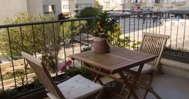 Wohnung 3 zimmer in Tel-Aviv, Israel