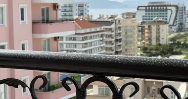 Bliźniak 5 pokojów z parking, z winda, z widok na morze w Alanya, Turcja