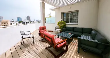 Penthouse 4 chambres dans Tel-Aviv, Israël