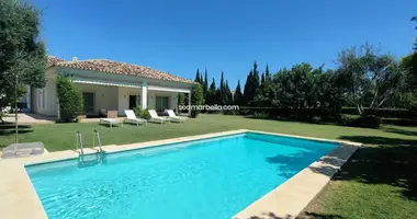 Villa 6 bedrooms in Marbella, Spain