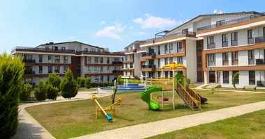 Mieszkanie 2 pokoi w Cinarcik, Turcja