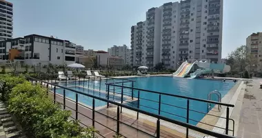Apartamento 2 habitaciones con aparcamiento, con la piscina, con parque infantil en Erdemli, Turquía