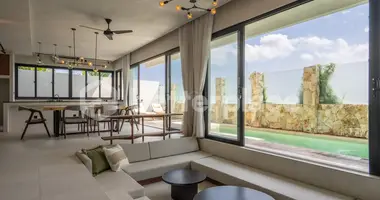 Villa 3 bedrooms in Canggu, Indonesia