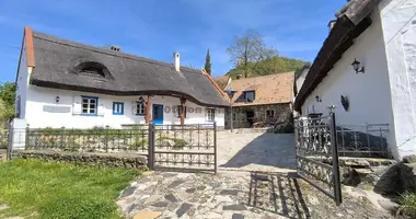 4 room house in Szigliget, Hungary