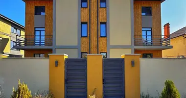 Haus in Lymanka, Ukraine