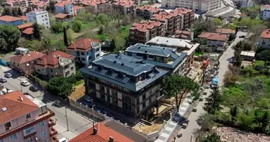 Wohnung 3 Schlafzimmer in Bahcelievler Mahallesi, Türkei