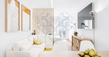 2 bedroom apartment in Porto, Portugal