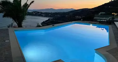 5 room house in Greece