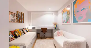 4 bedroom apartment in Amsterdam, Netherlands