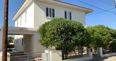 Maison 4 chambres dans Lakatamia, Chypre