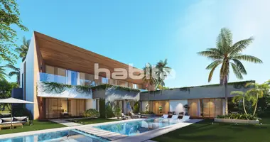 Villa 7 habitaciones con Aire acondicionado, con buen estado, con Frigorífico en Higüey, República Dominicana