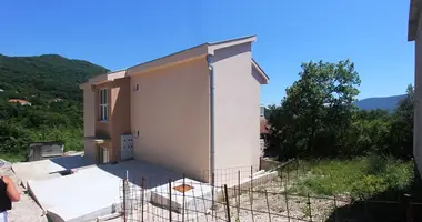 Casa 6 habitaciones en Igalo, Montenegro