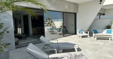 Villa in Urbanizacion Dona Pepa, Spanien