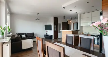 Apartamento 3 habitaciones en Varsovia, Polonia