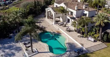 Haus 6 Schlafzimmer in San Pedro Alcantara, Spanien