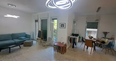 4 room apartment in Israel