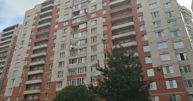 3 room apartment in Saint Petersburg, Russia