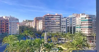 Apartment in Alicante, Spain