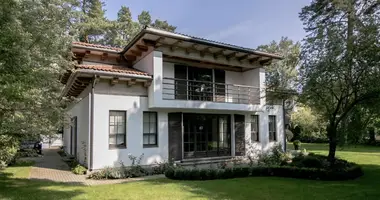 Villa 5 bedrooms in Riga, Latvia