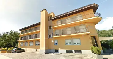 Propriété commerciale 1 453 m² dans Cassa de la Selva, Espagne