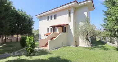 Villa  mit Balkon, mit Möbliert, mit Stadtzentrum in Agia Paraskevi, Griechenland