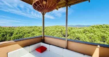 3 bedroom apartment in Gava, Spain