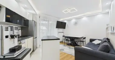Apartamento 3 habitaciones en Varsovia, Polonia