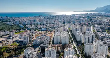 Penthouse 6 Zimmer mit Doppelt verglaste Fenster, mit Balkon, mit Möbliert in Konyaalti, Türkei