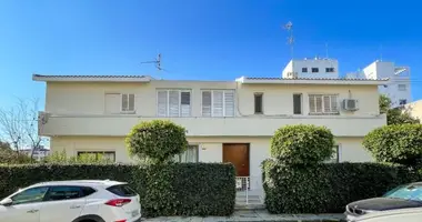 Maison 6 chambres dans Strovolos, Chypre