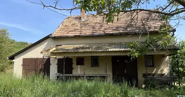 2 room house in Decs, Hungary