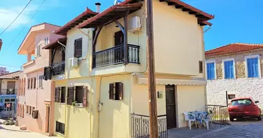 Dom wolnostojący 5 pokojów w Nikiti, Grecja